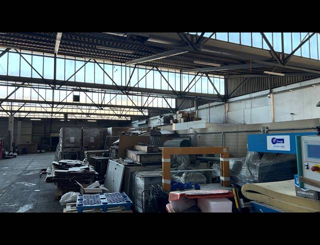 1,810M² WAREHOUSE TO LET IN EPPING INDUSTRIAL